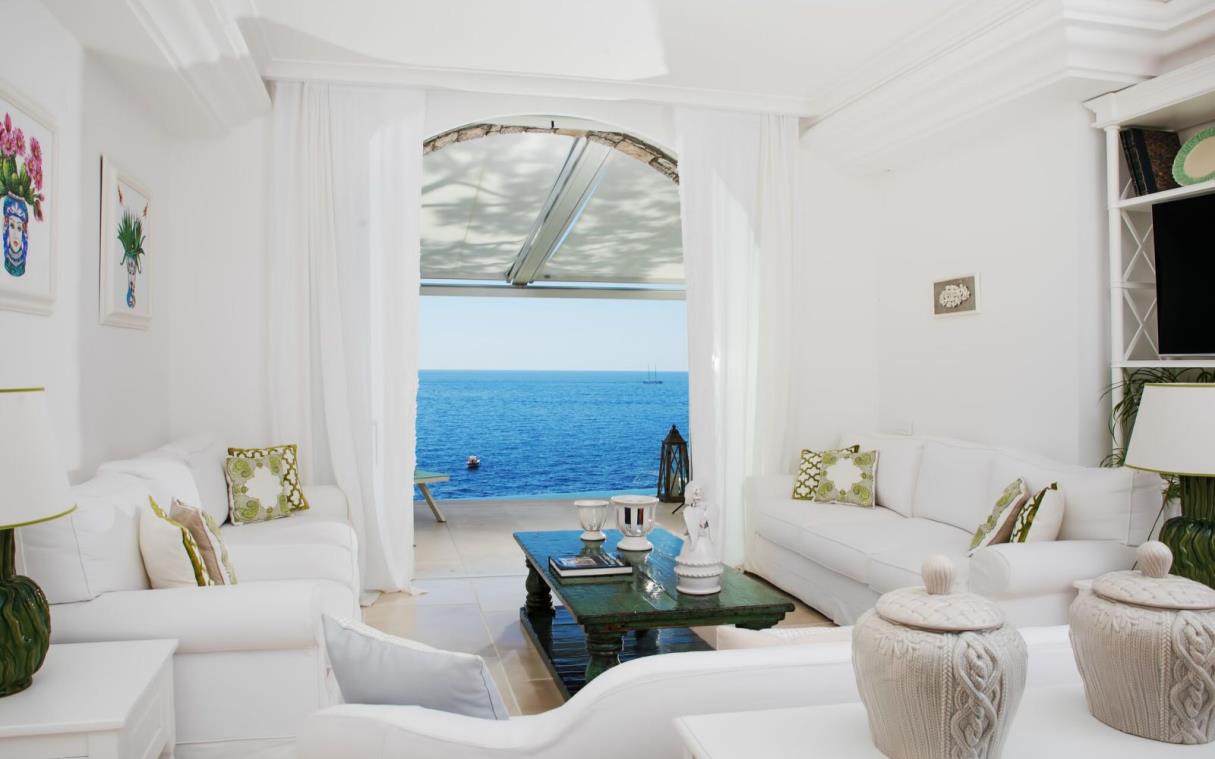 villa-nerano-sorrento-coast-italy-seaside-luxury-nereide-liv (1).jpg
