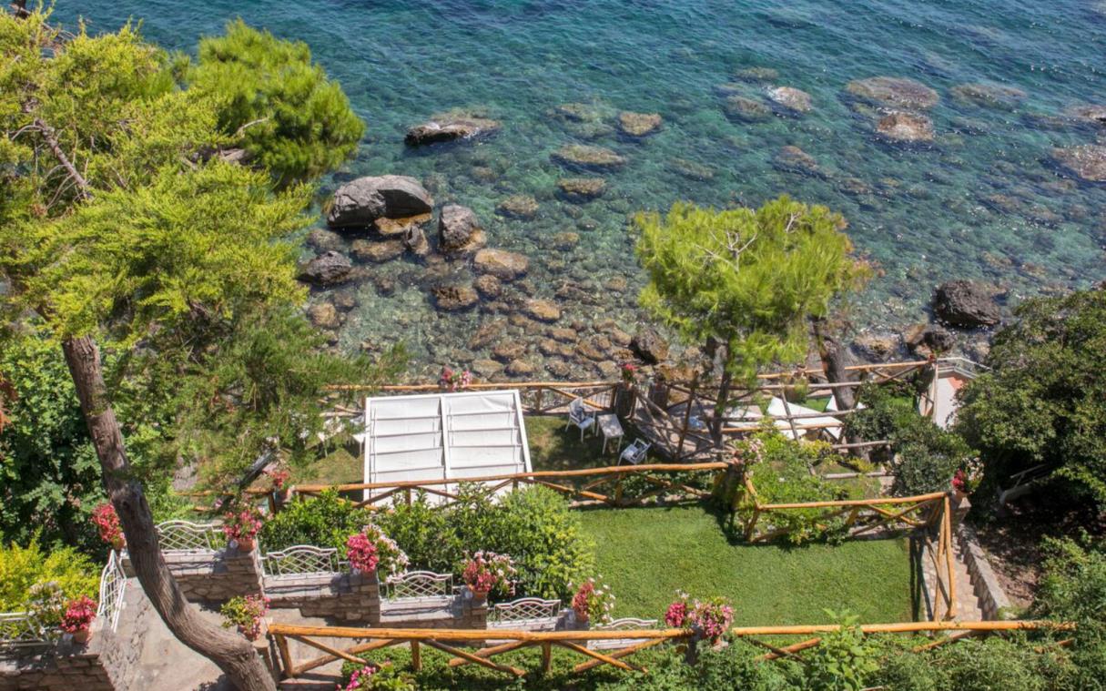 villa-nerano-sorrento-coast-italy-seaside-luxury-nereide-gar (2).jpg