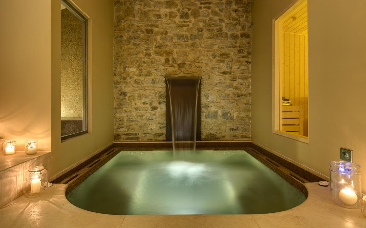 villa-florence-chianti-tuscany-luxury-pool-spa-dimora-del-ghirlandaio-spa (2)