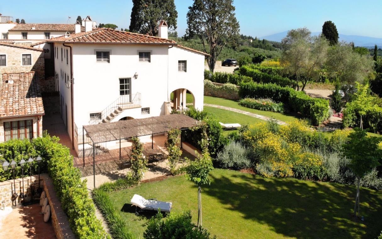 villa-florence-chianti-tuscany-luxury-pool-spa-dimora-del-ghirlandaio-aer