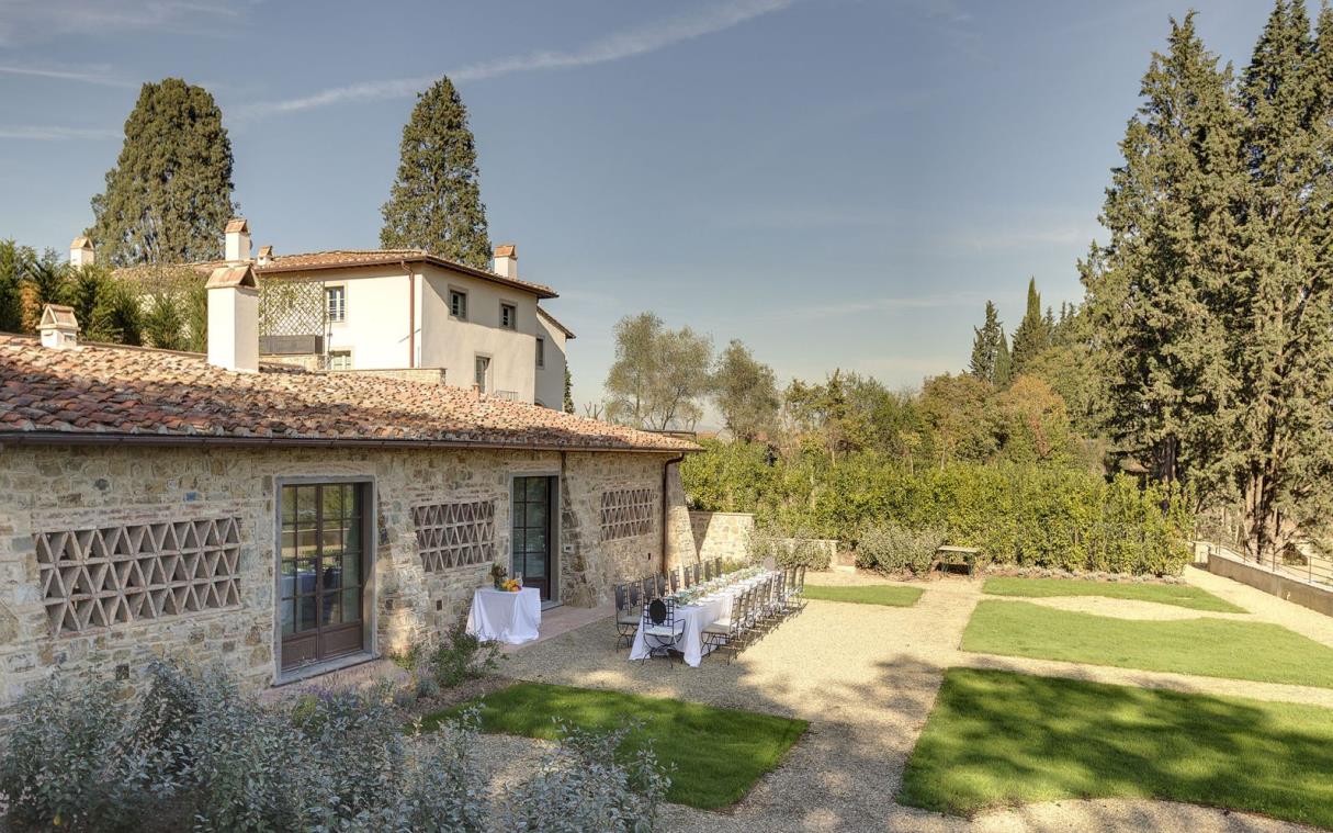 villa-florence-chianti-tuscany-pool-spa-luxury-dimora-del-ghirlandaio-out-din (6)