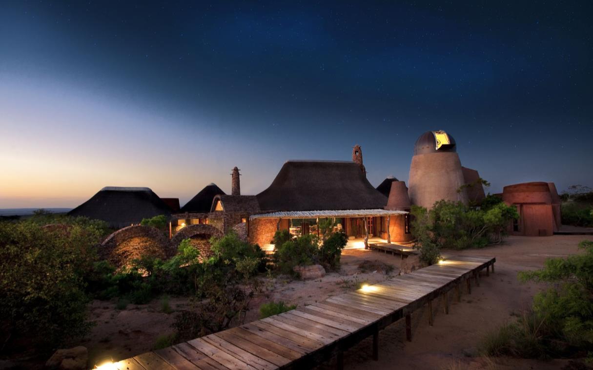 south-africa-luxury-safari-waterberg-lodge-leobo-private-reserve-night.jpg