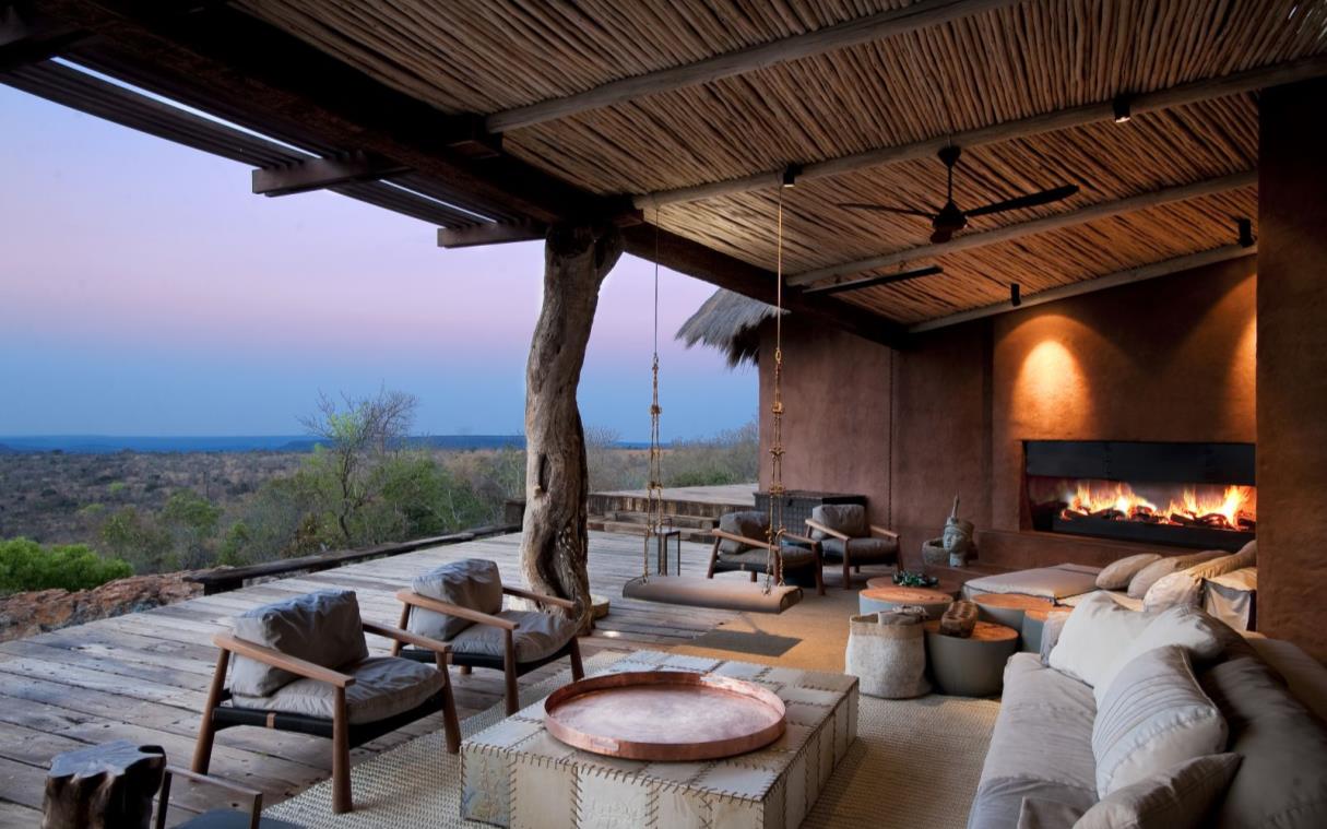 south-africa-luxury-safari-waterberg-lodge-leobo-private-reserve-liv-3.jpg