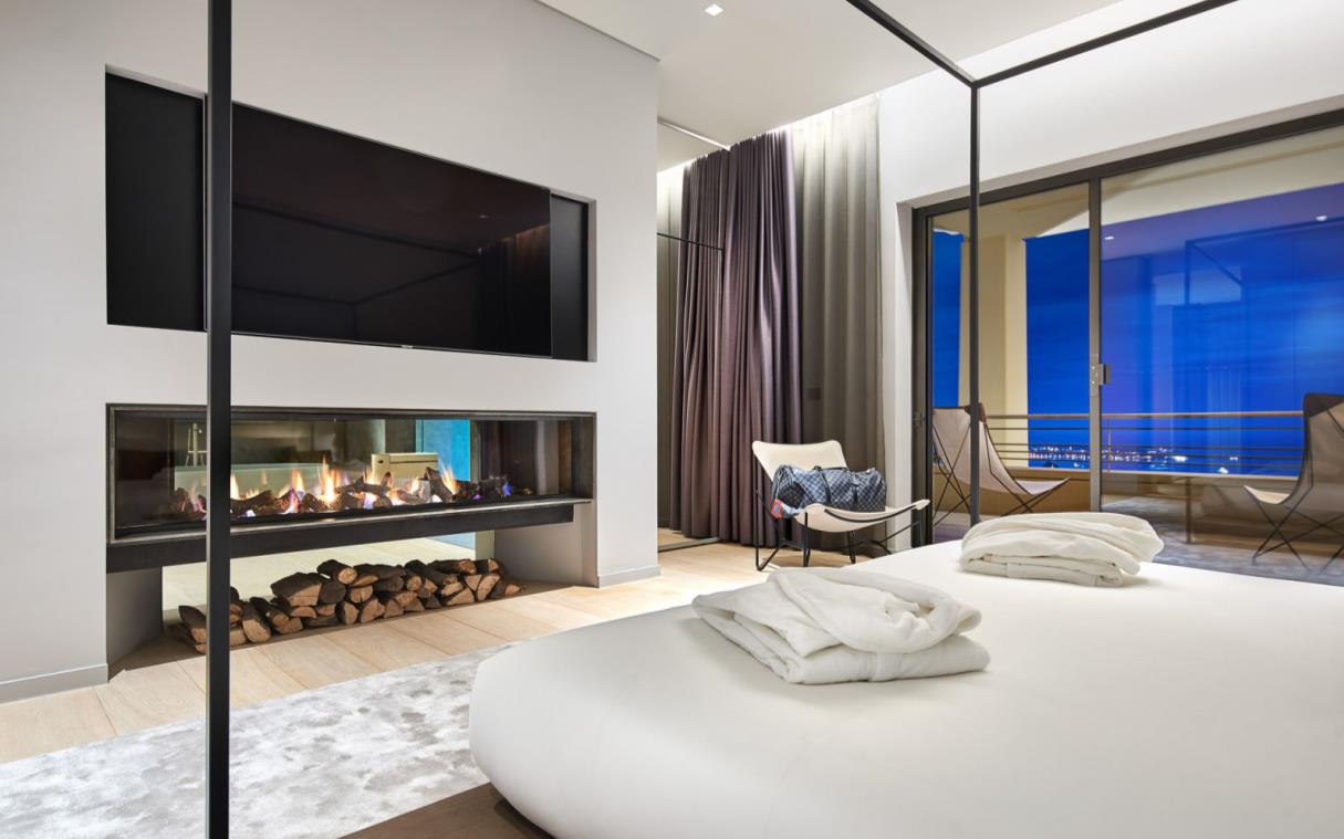 Villa Cannes Cote Azur France Luxury Spa Domaine De Lansa Bed 6
