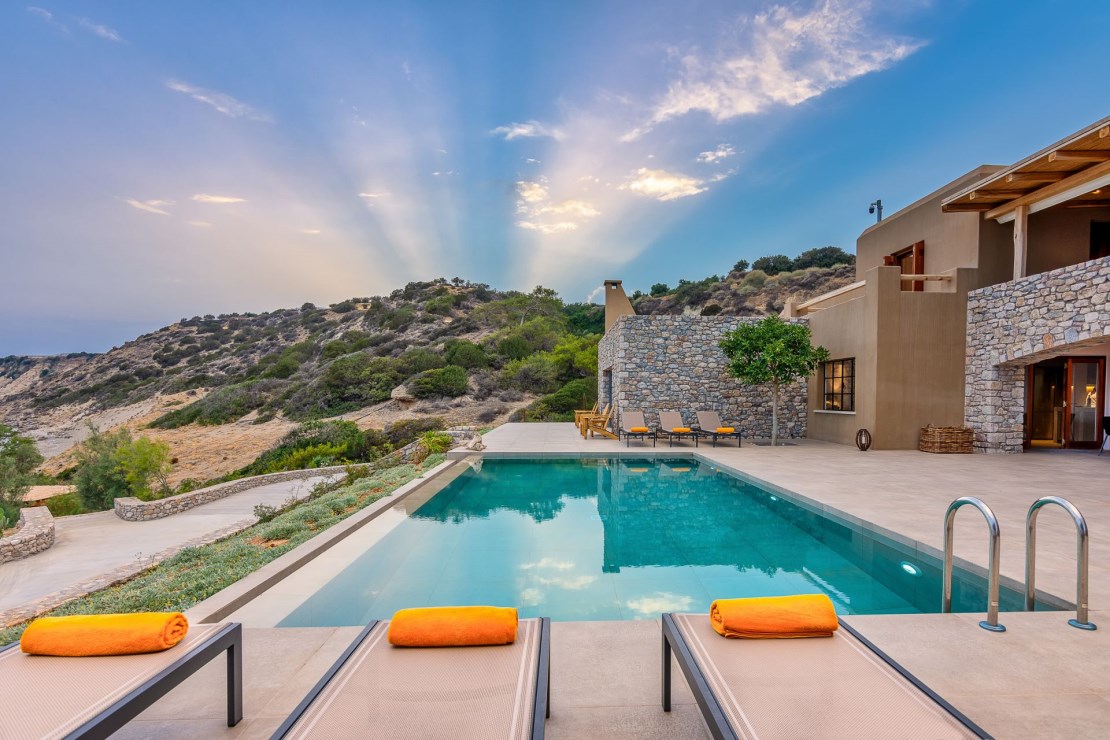 Beach House Arvi West