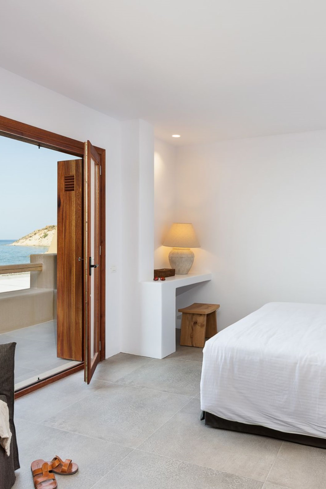 Beach House Arvi West