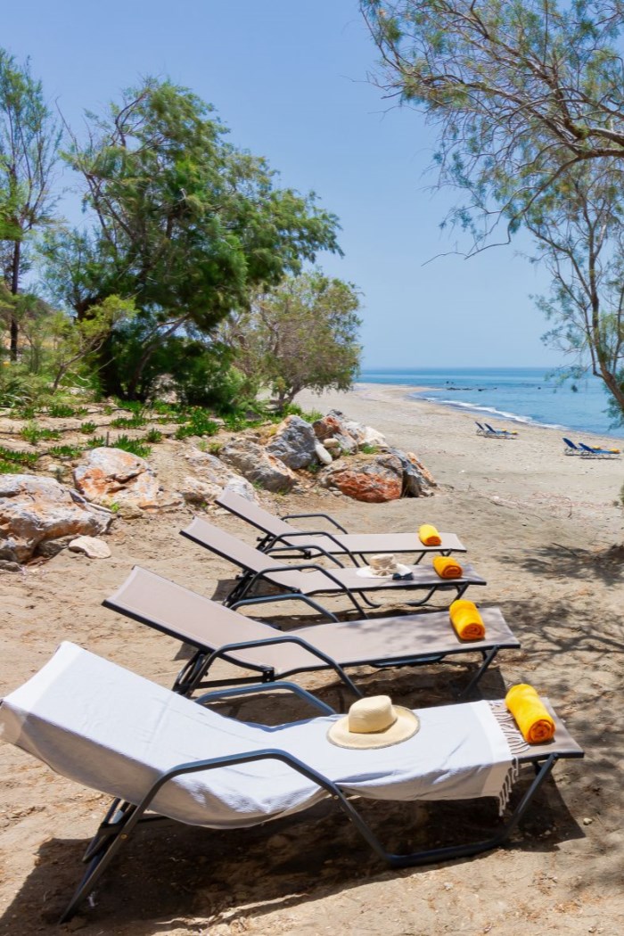 Beach House Arvi West