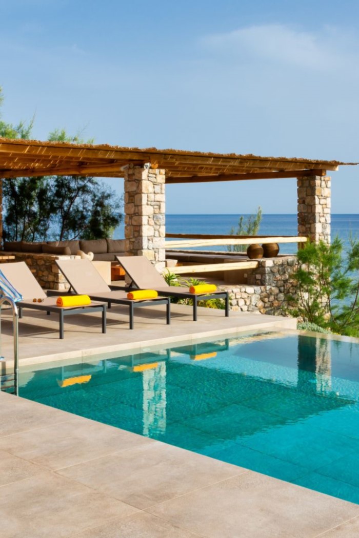 Beach House Arvi West