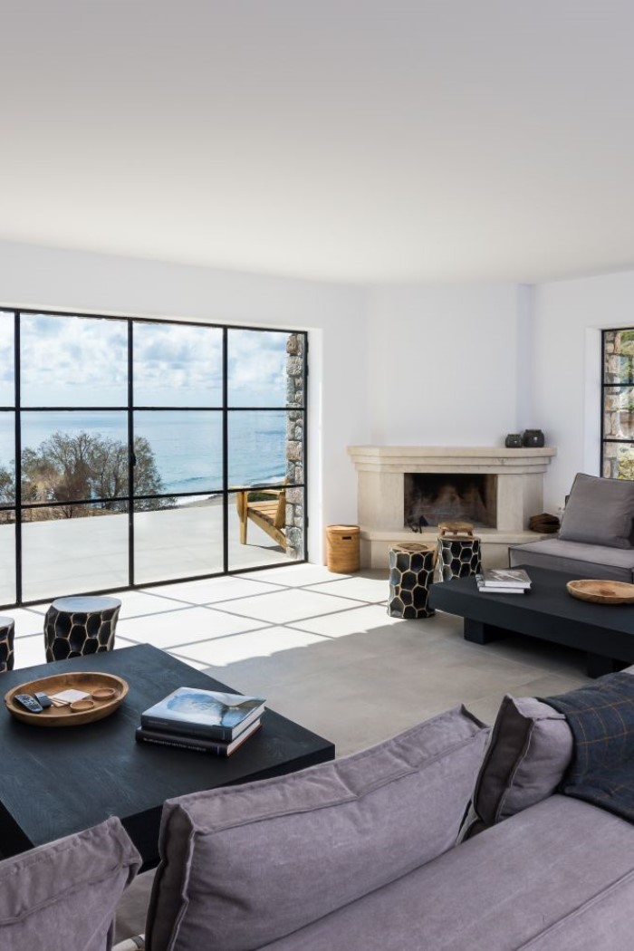 Beach House Arvi West