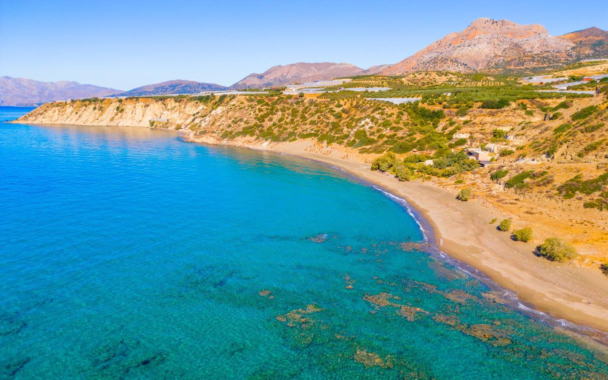 villa-crete-greece-island-luxury-beach-house-arvi-aer (6)