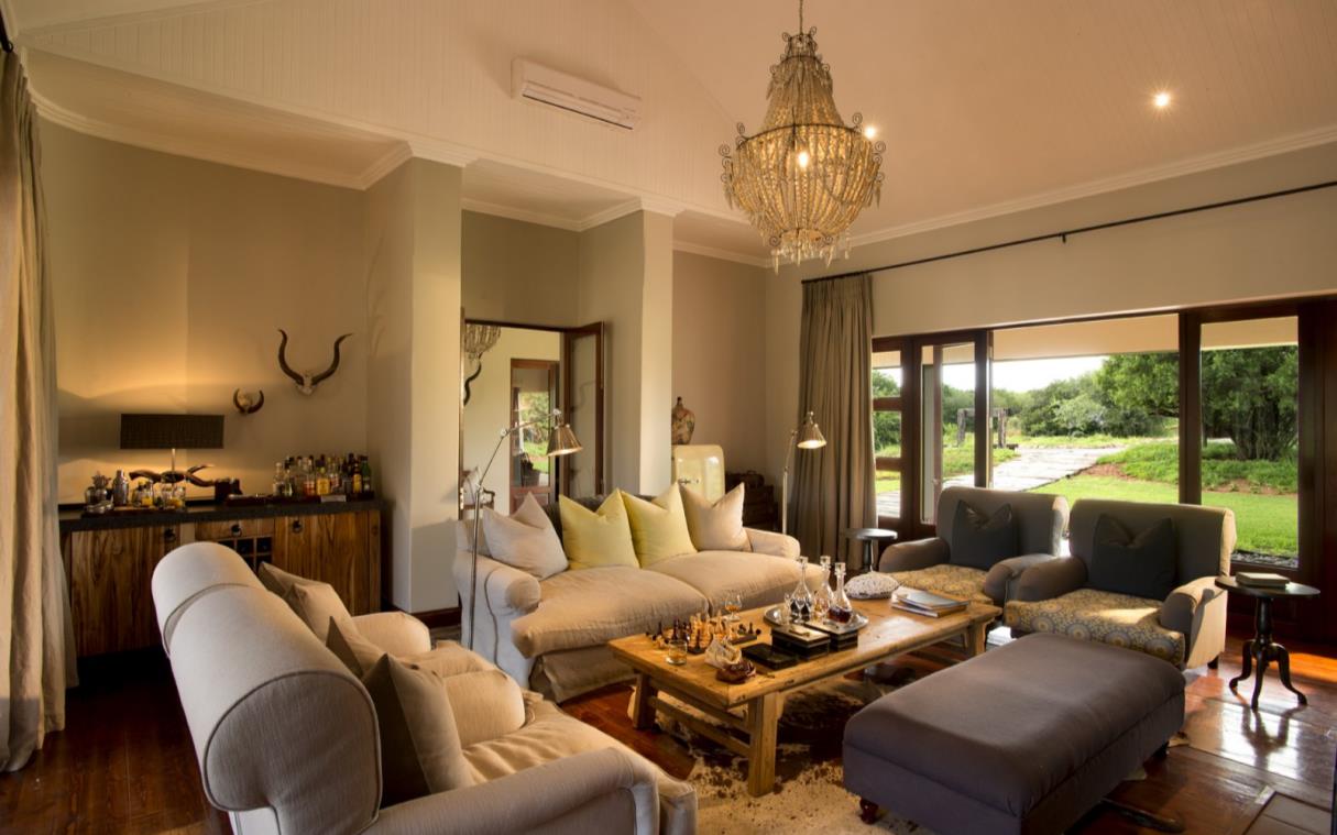 villa-south-africa-kwandwe-game-reserve-safari-lodge-melton-manor-liv-2.jpg