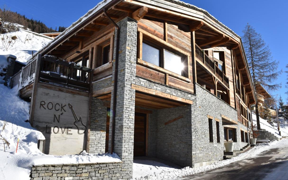 chalet-tignes-french-alps-france-luxury-catered-contemporary-rock-love-ext (3).jpg