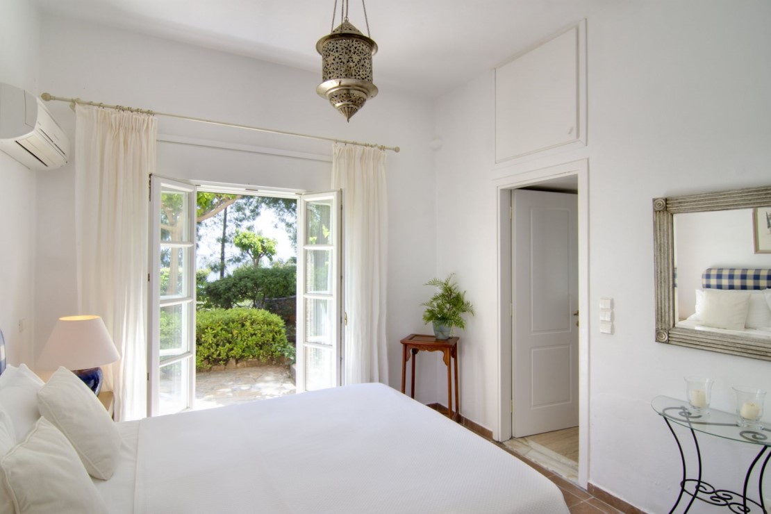Villa Olous