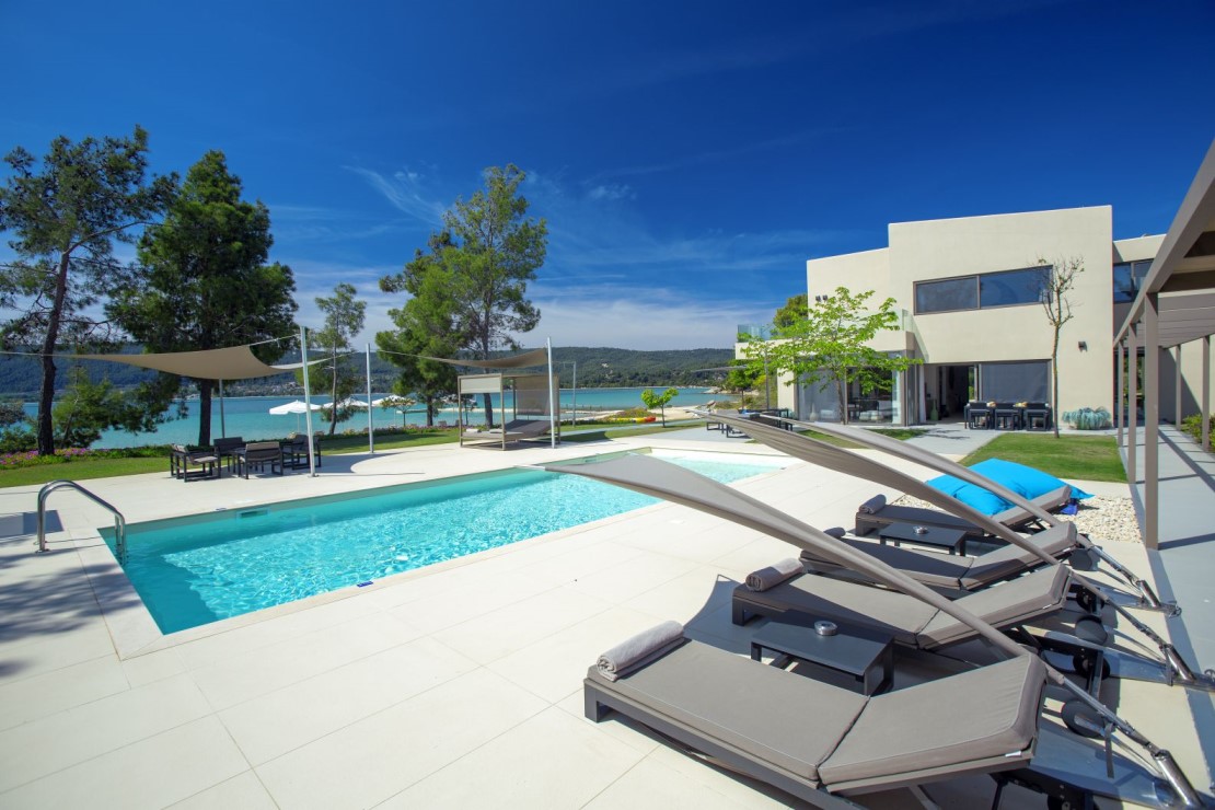 Villa Lagoon