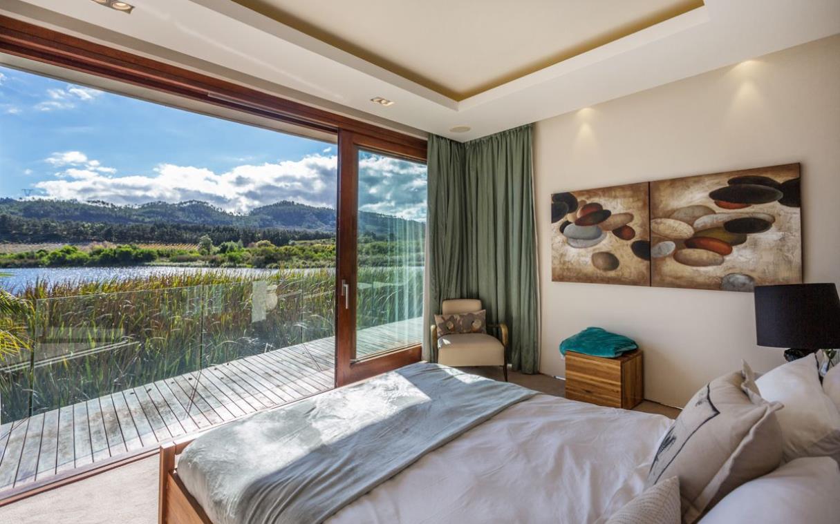 Villa Cape Town South Africa Luxury Vineyard Pool Lothian Estate Bed Gu 3
