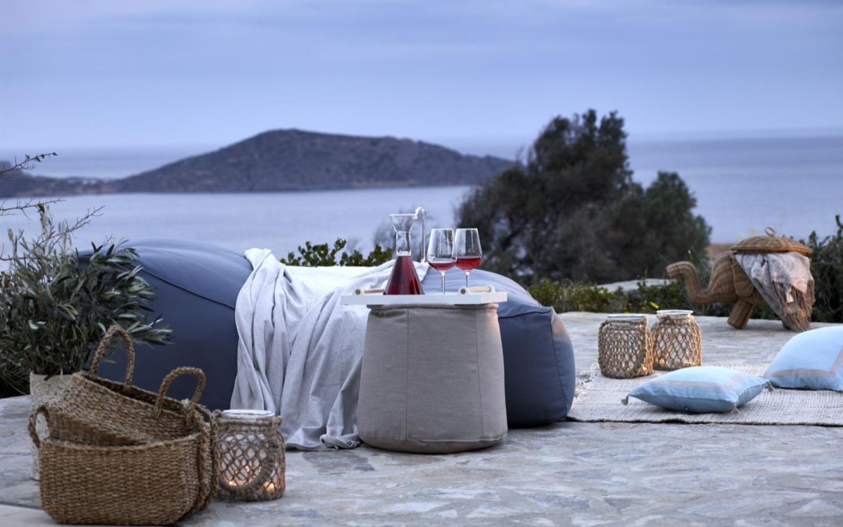 villa-crete-greek-island-greece-sea-luxury-elounda-one-out-liv (4).jpg