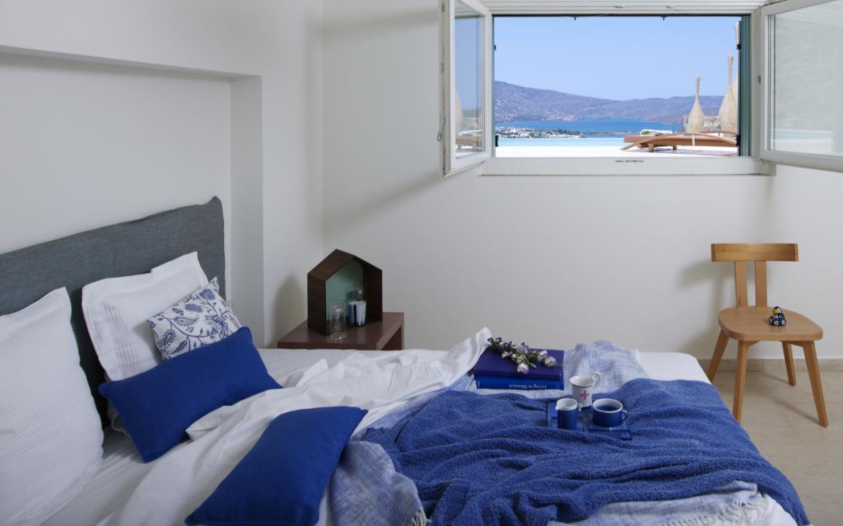 villa-crete-greek-island-greece-sea-luxury-elounda-one-bed (5).jpg