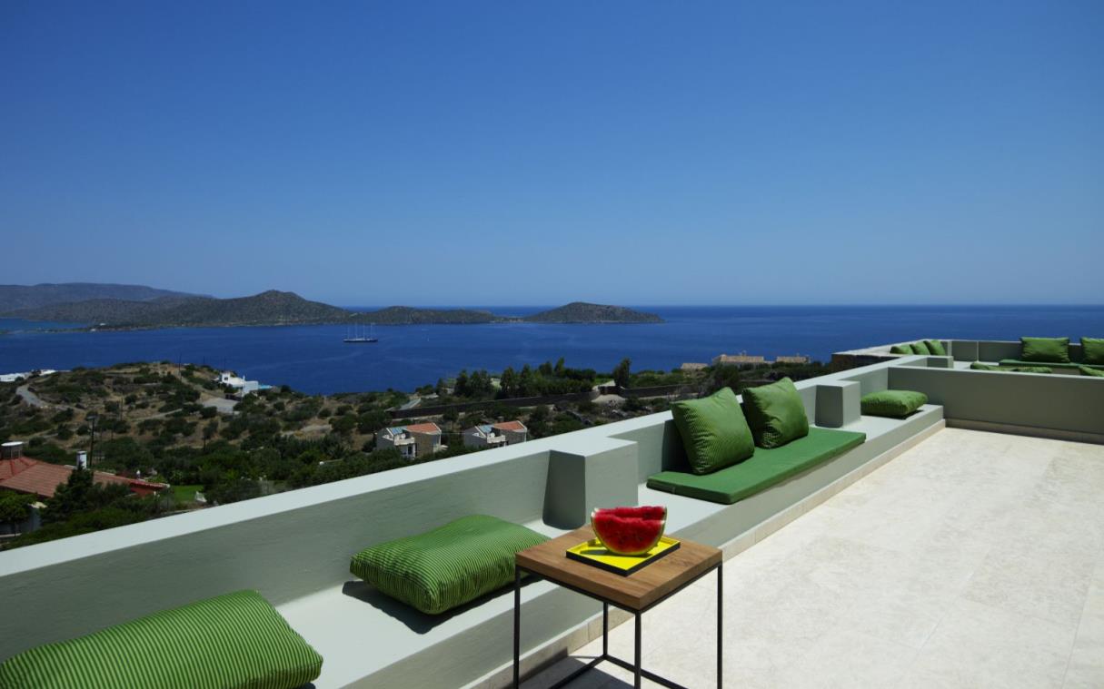 villa-crete-greek-island-greece-sea-luxury-elounda-one-roof (2).jpg