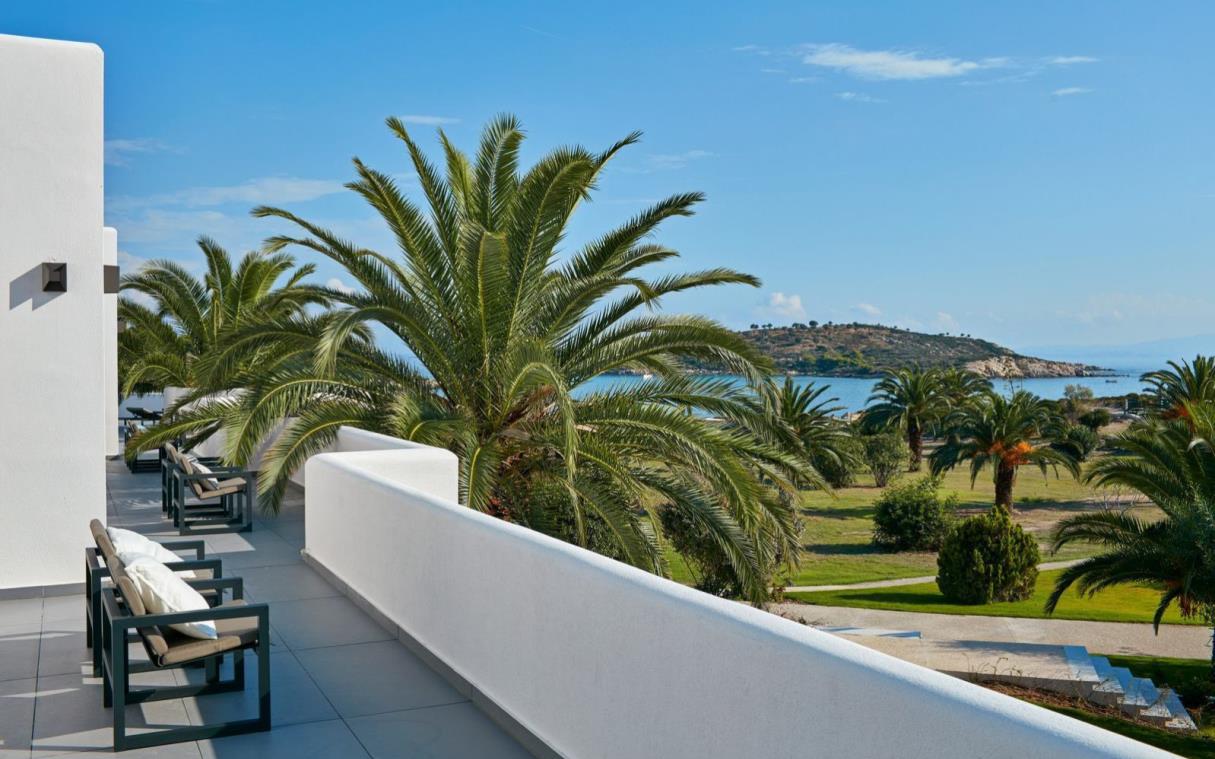 villa-diaporos-halkidiki-greece-luxury-seafront-white-terr (1).jpg