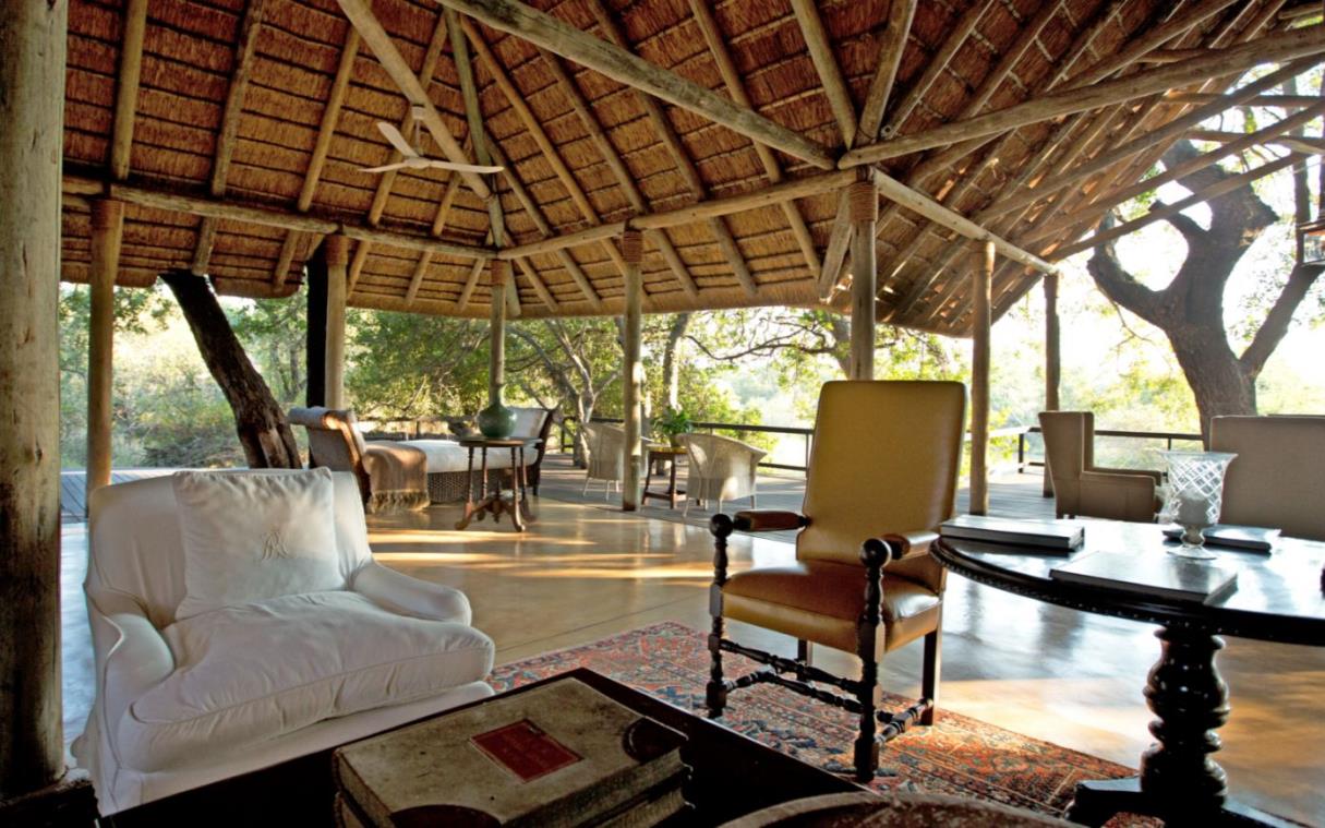 villa-south-africa-safari-luxury-lodge-royal-malewane-liv (2).jpg