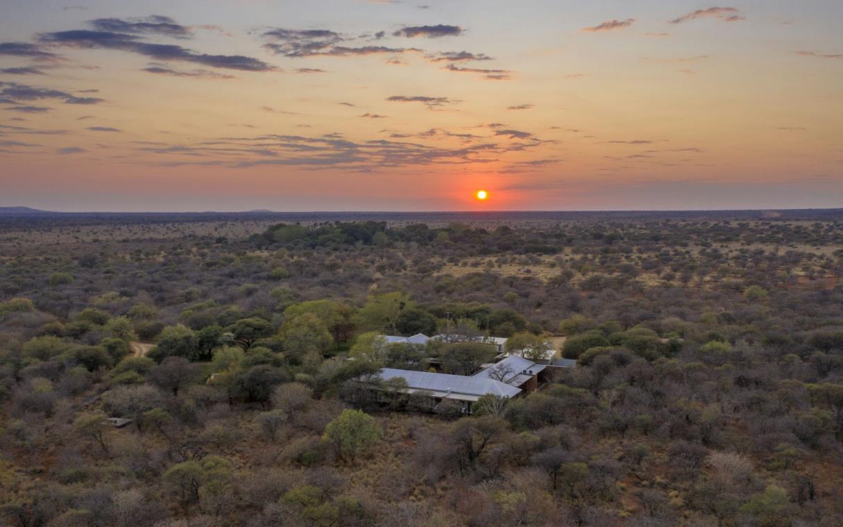 lodge-south-africa-safari-luxury-morukuru-farmhouse-estate-aer