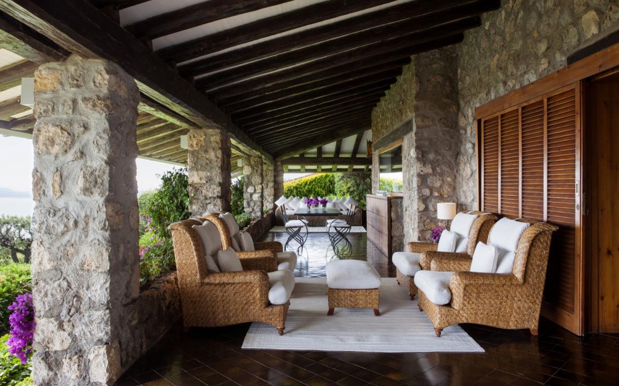 villa-porto-ercole-argentario-tuscany-italy-luxury-pool-fe-out-liv (3).jpg