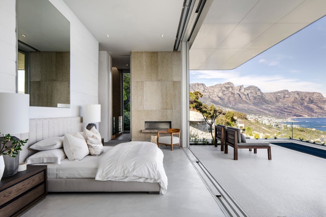 Villa Obsidian