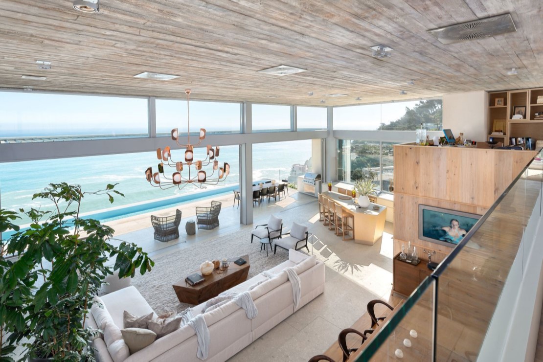 Villa Obsidian