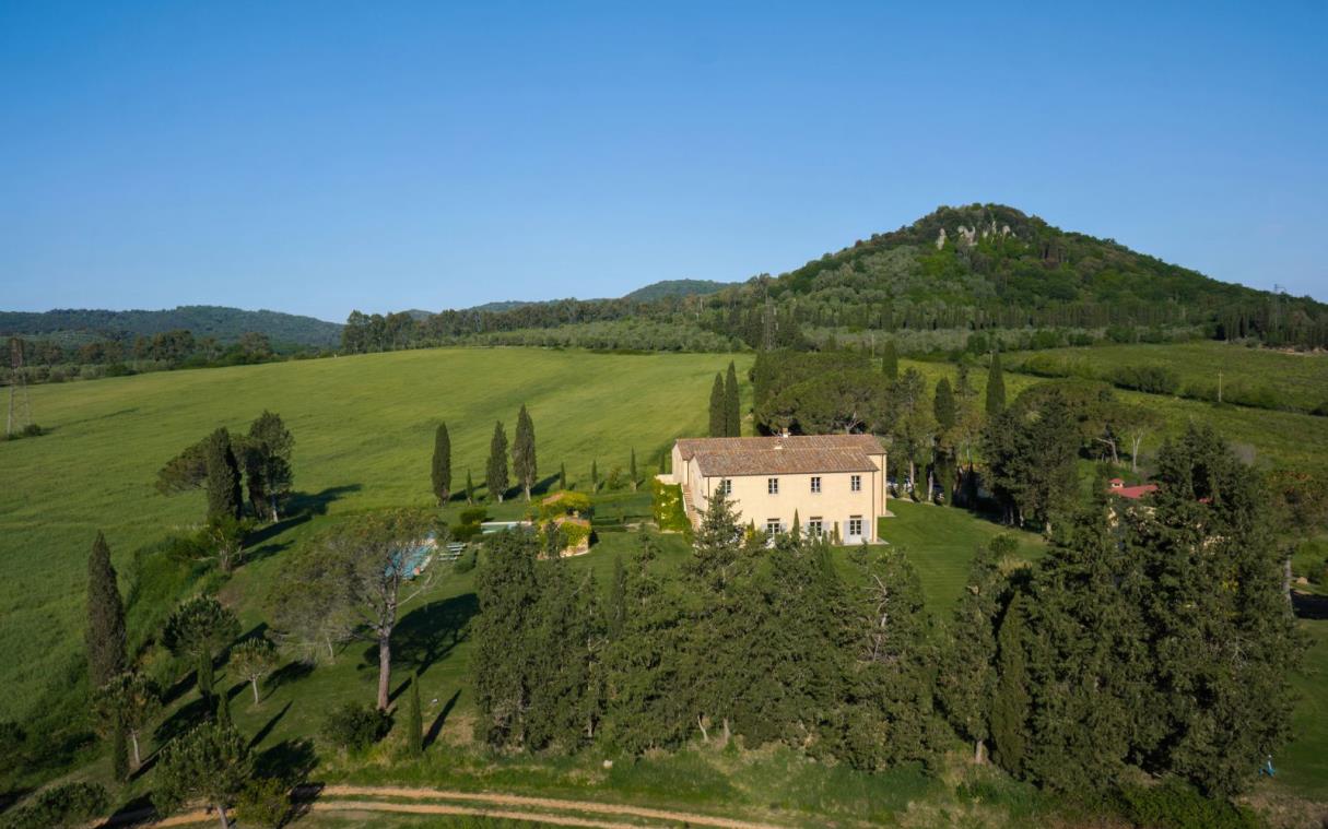 villa-tuscan-coast-tuscany-country-spa-serratone-ext (2).jpg