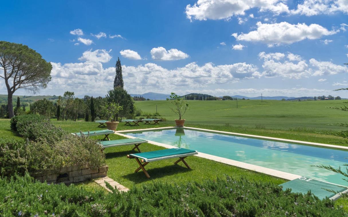 villa-tuscan-coast-tuscany-country-spa-serratone-swim (1).jpg