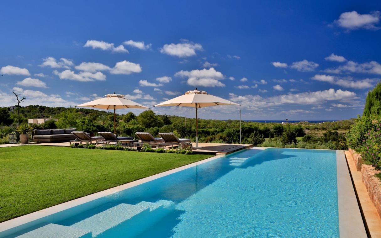 villa-ibiza-balearic-spain-luxury-pool-views-can-dos-rocas-poo (10).jpg