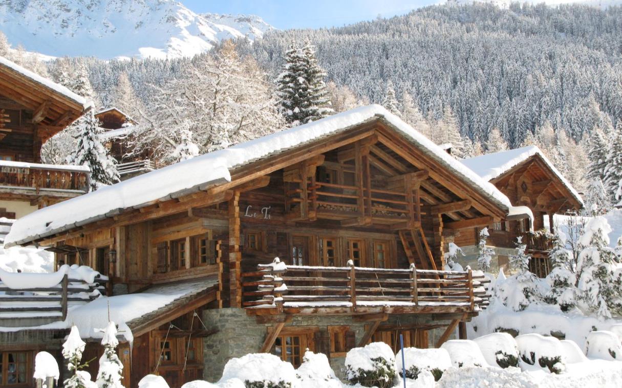 chalet-verbier-swiss-alps-switzerland-ski-luxury-le-ti-ext (1).jpg