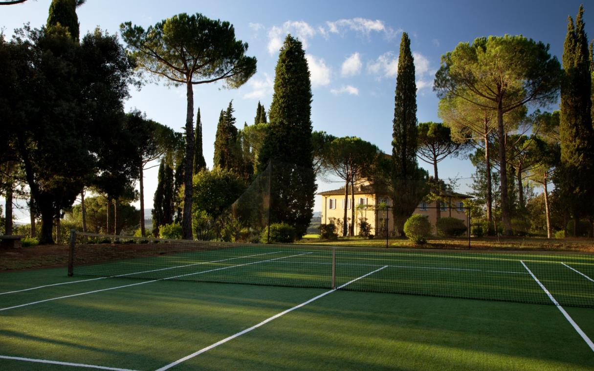 villa-florence-tuscany-italy-luxury-swimmingpool-tavernaccia-ten.jpg