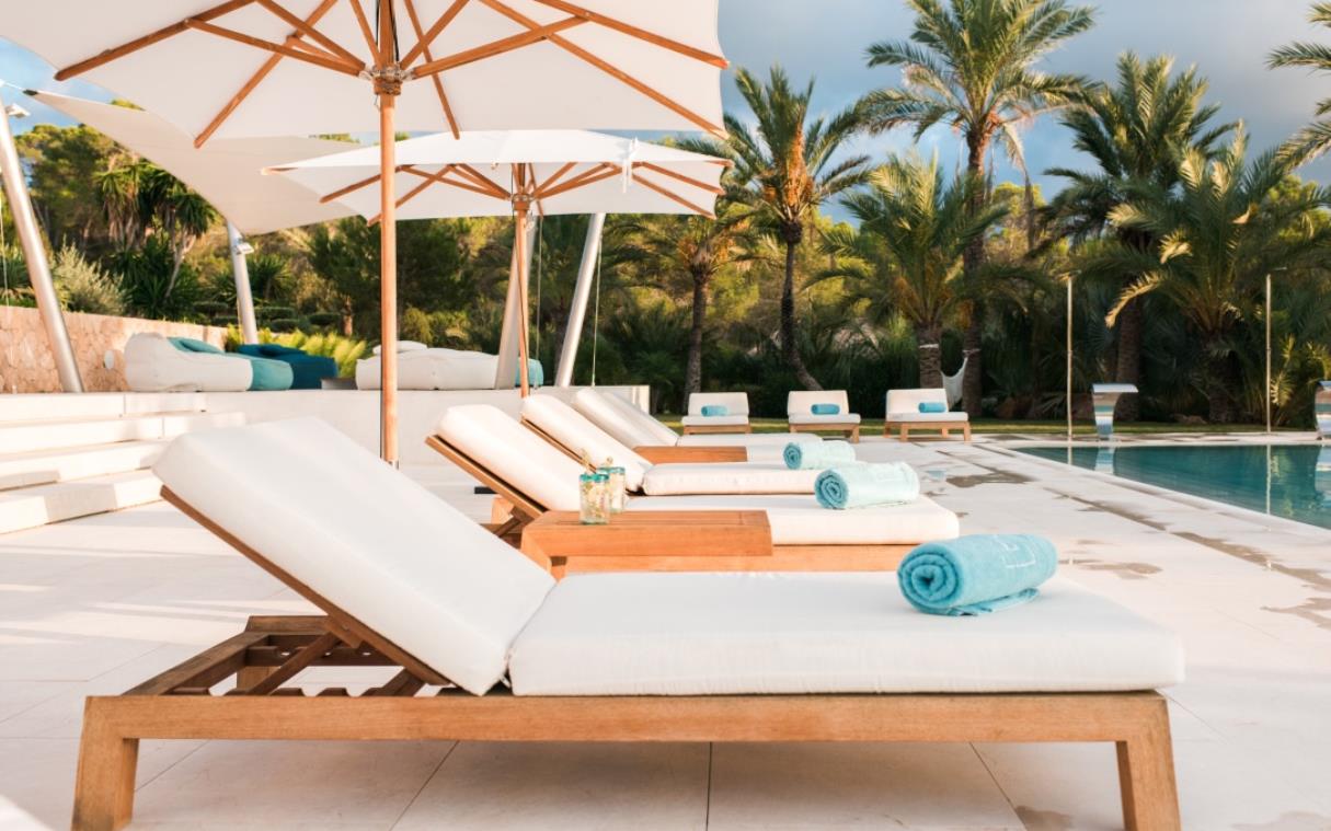 Villa Ibiza Spain Luxury Pool Jacuzzi Luxury Casa Agua Out Liv 3