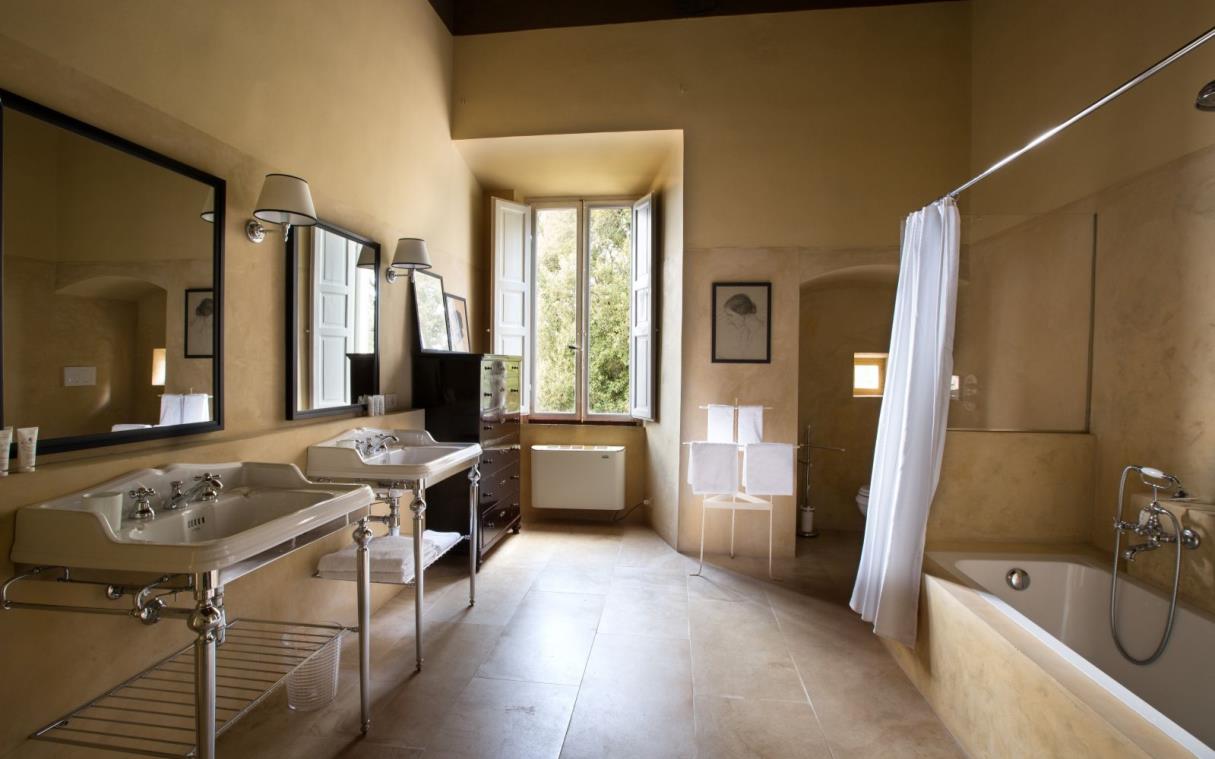 villa-siena-tuscany-italy-luxury-pool-agriturismo-castelnuovo-tancredi-bat-tower.jpg