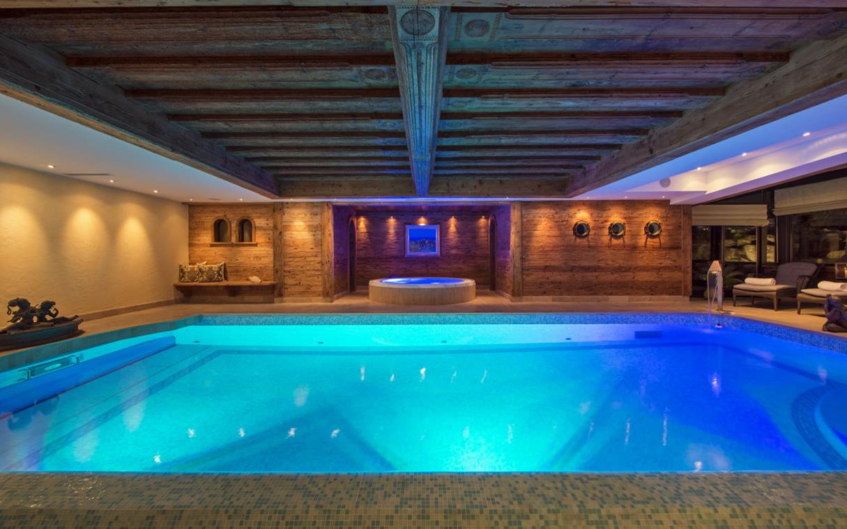chalet-verbier-swiss-alps-switzerland-luxury-pool-makini-swim (1).jpg