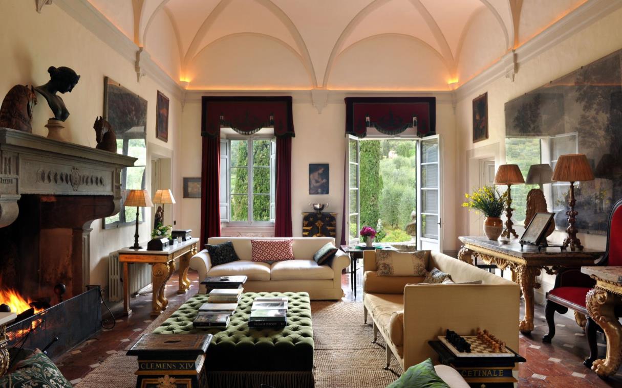 villa-siena-tuscany-italy-luxury-pool-garden-cetinale-lou (3)