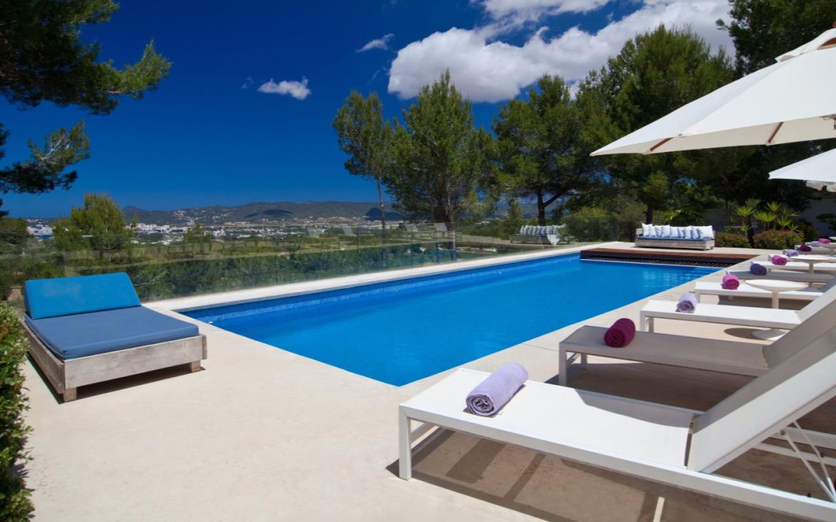 villa-ibiza-balearic-spain-luxury-pool-la-fabrica-poo (4).jpg