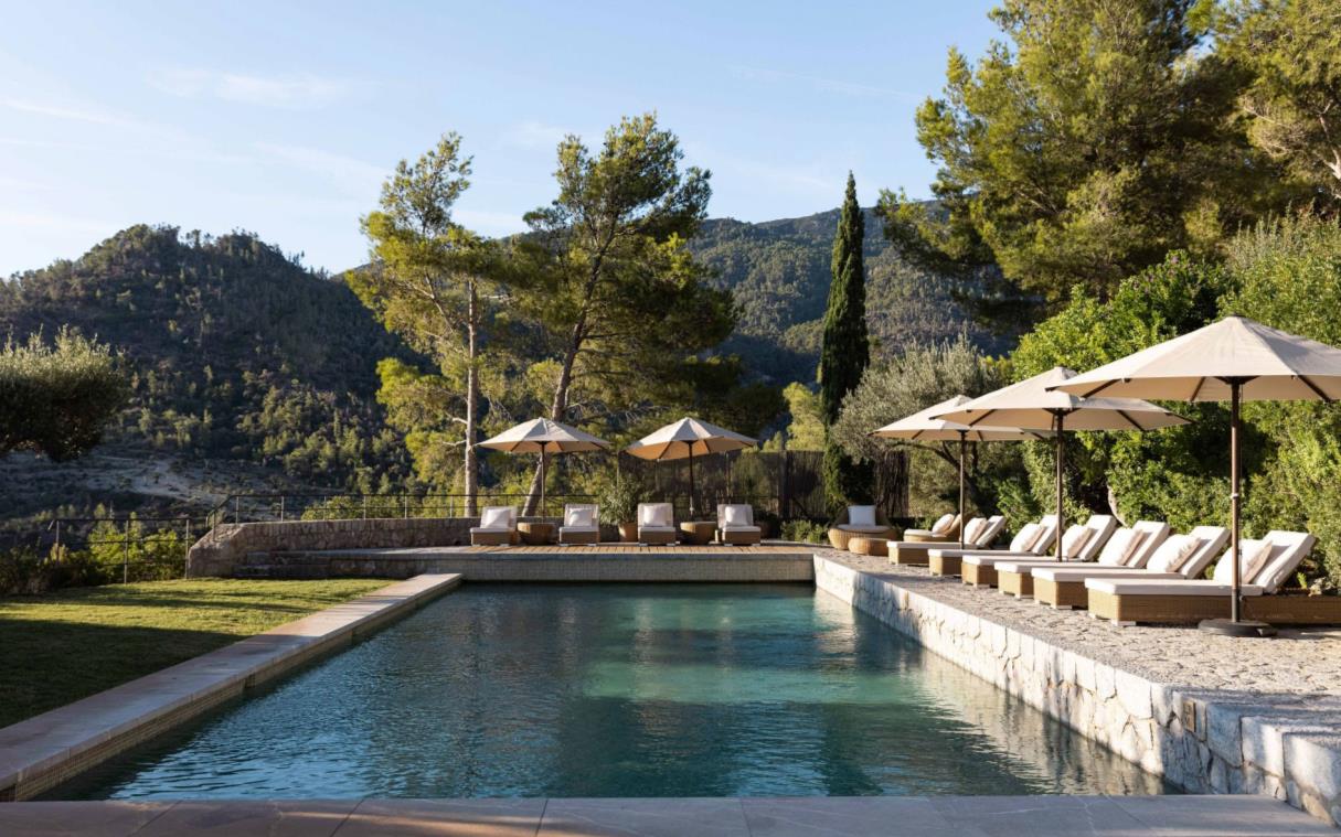 villa-mallorca-balearic-islands-spain-luxury-pool-sa-punta-swim (2)