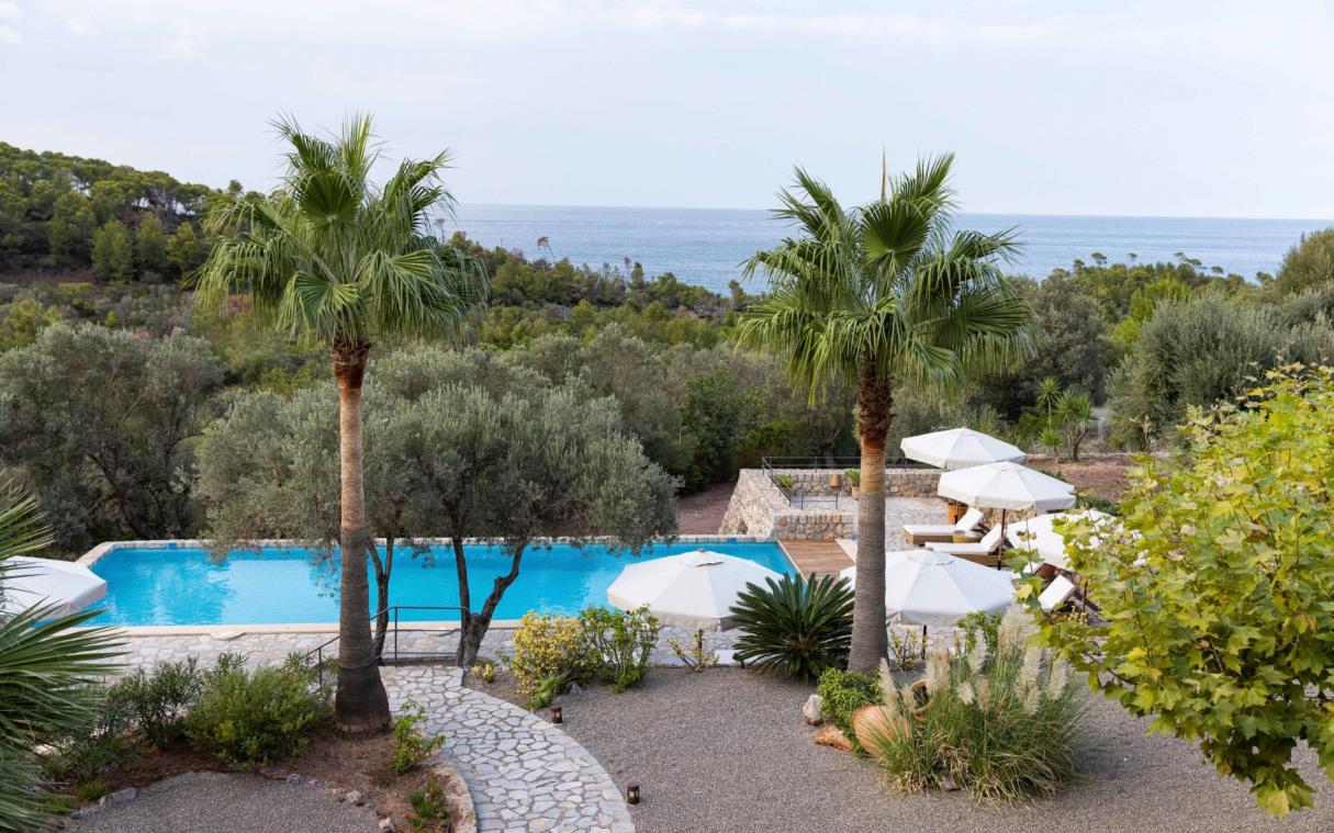villa-mallorca-balearic-islands-spain-luxury-pool-sa-terra-rotja-swim (1)