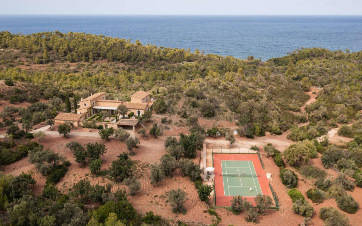 villa-mallorca-balearic-islands-spain-luxury-pool-sa-terra-rotja-ten