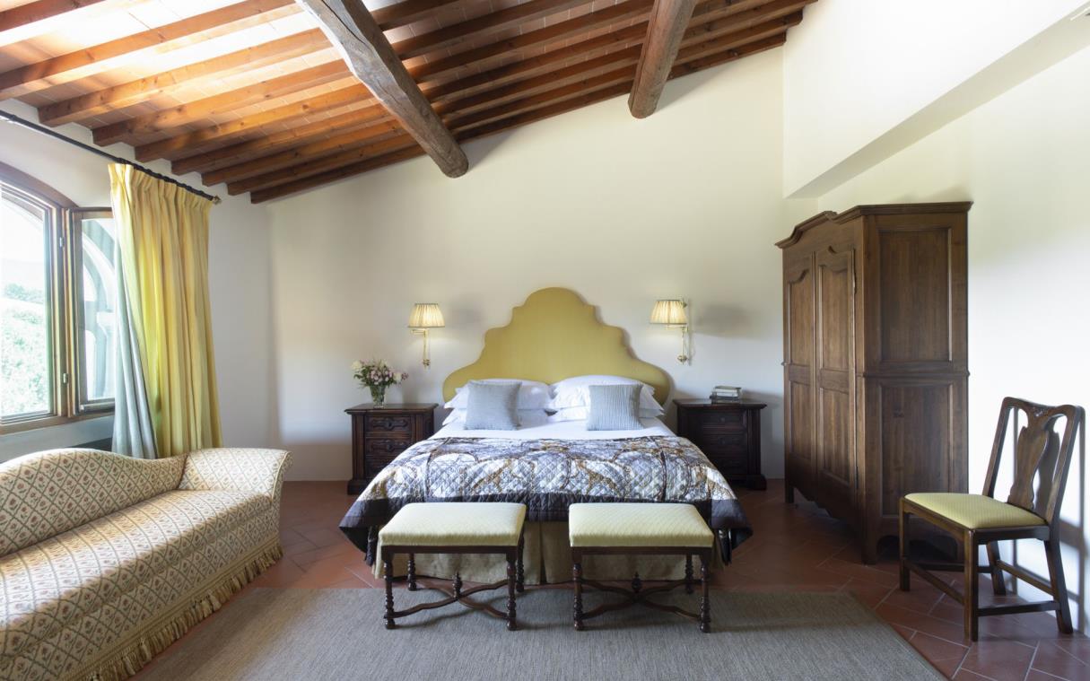 Villa Tuscany Italy Countryside Luxury Gelso Bed 14
