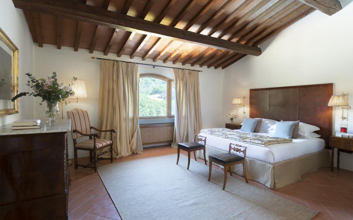 Villa Tuscany Italy Countryside Luxury Gelso Bed 10