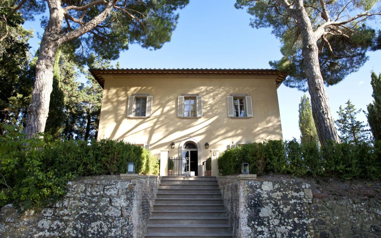 villa-siena-tuscany-italy-luxury-pool-castiglion-bosco-chiusa-ext (1).jpg