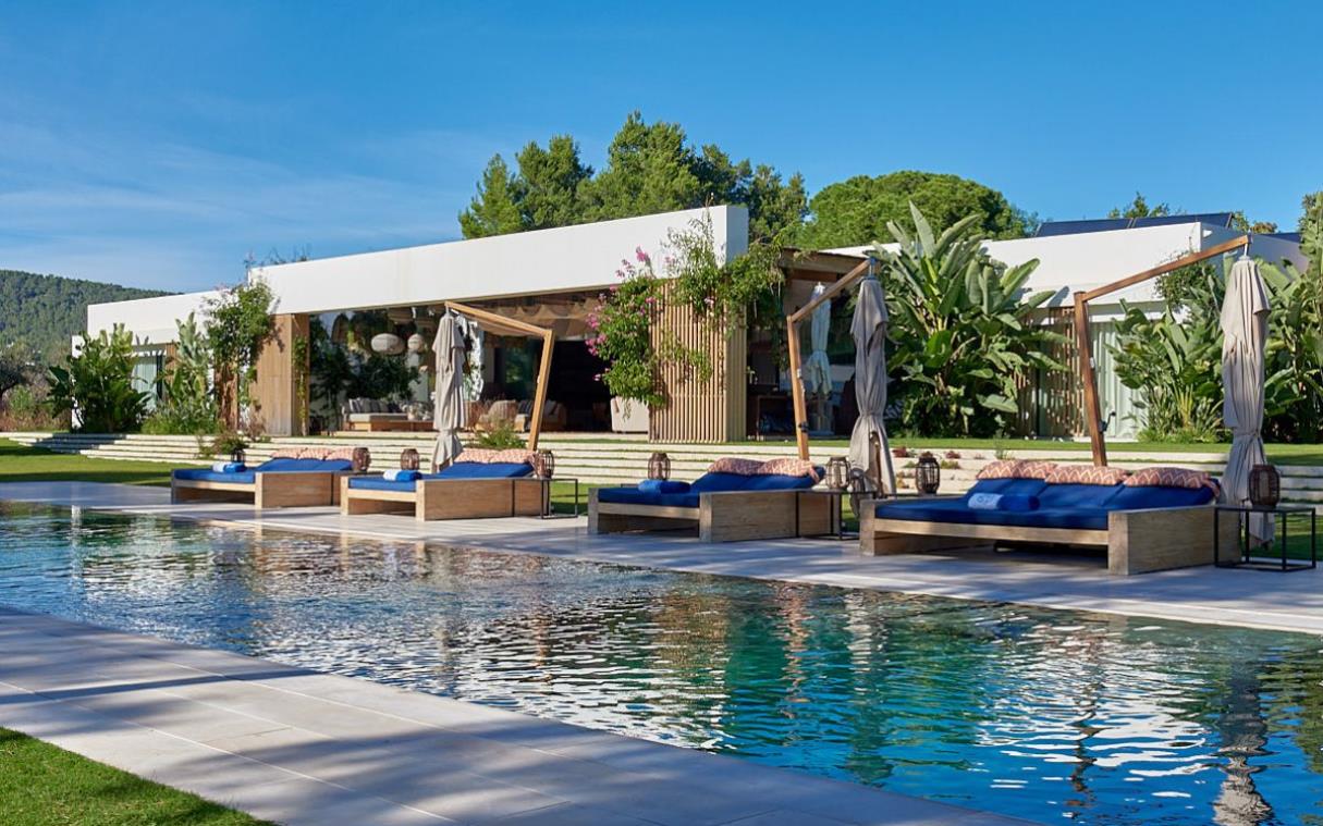 villa-ibiza-spain-luxury-pool-jacuzzi-na-xica-swim (1).jpg