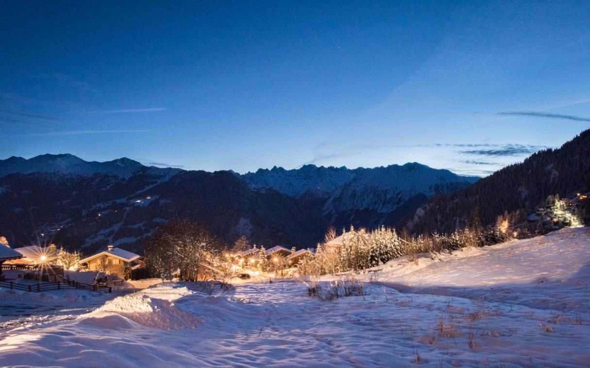 chalet-verbier-swiss-alps-switzerland-luxury-ski-rock-view.jpg