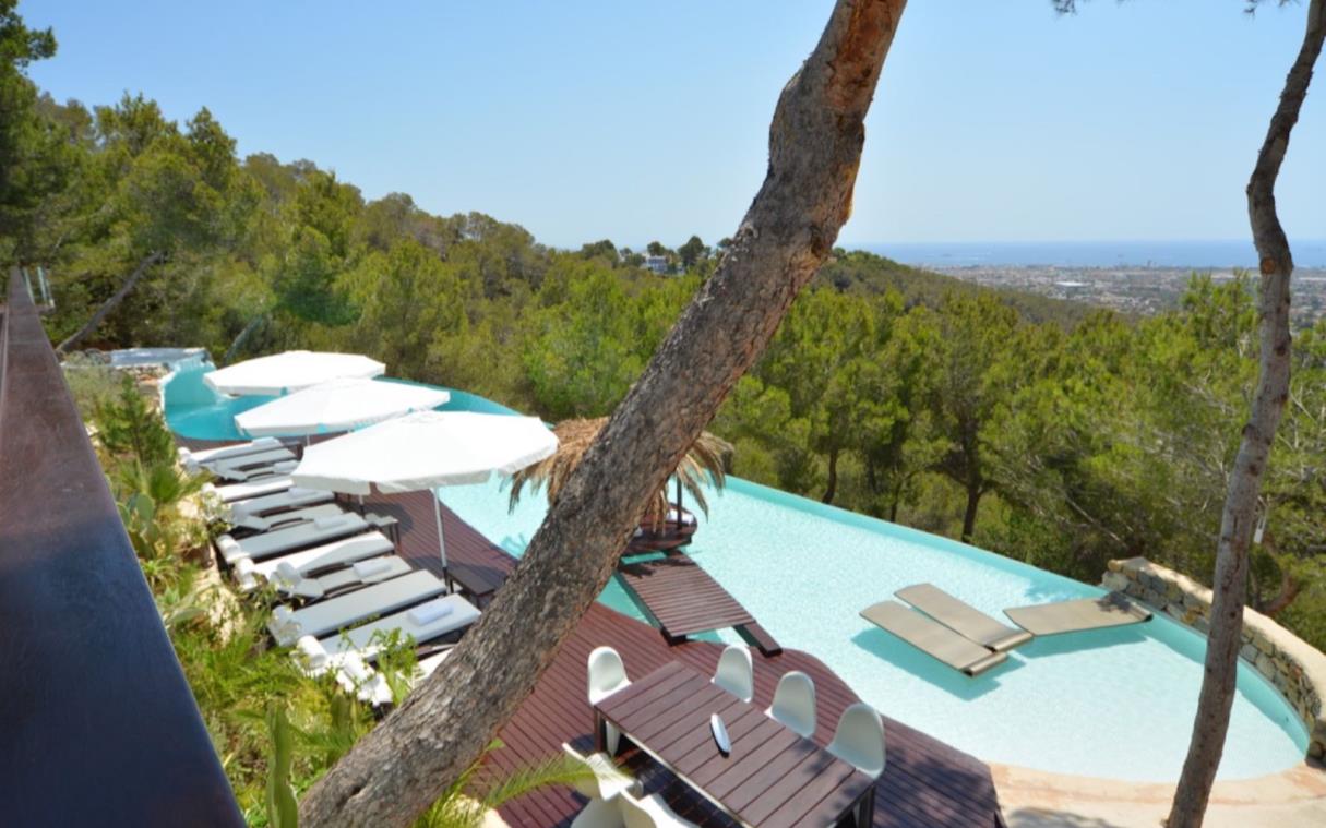 villa-ibiza-balearic-islands-jacuzzi-modern-pool-luxury-roca-pool (2).jpg