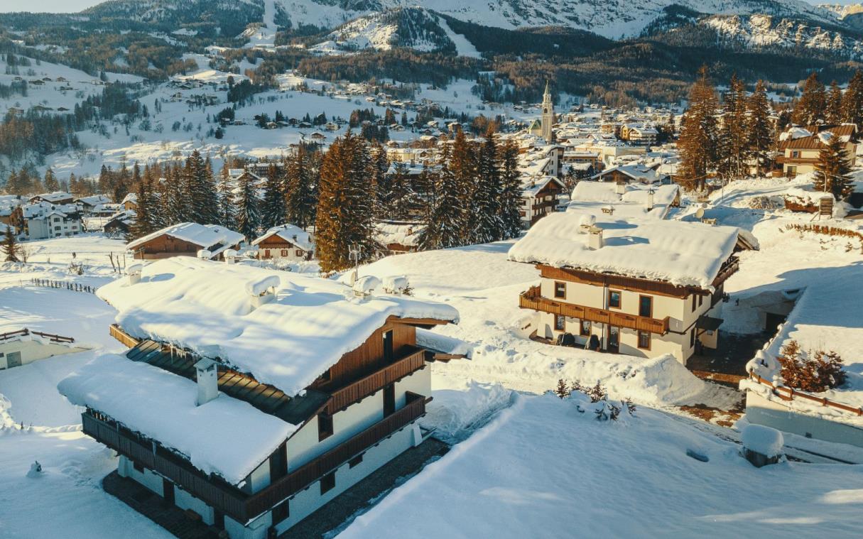 Chalet Cortina Dolomites Alps Italy Luxury Spa Pool Lv01 Lv02 Ext Win 2