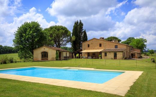 villa-siena-tuscany-italy-luxury-pool-montesoli-cov.jpg