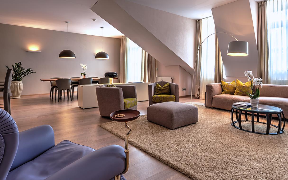apartment-st-moritz-switzerland-luxury-spa-piz-roseg-cov.jpg
